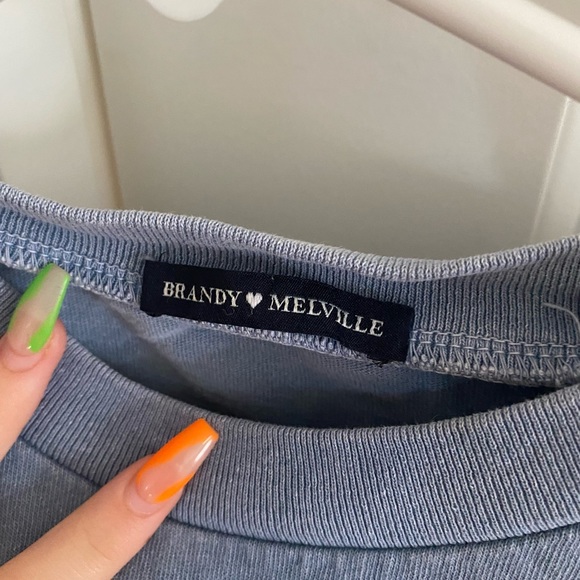 Blue Hawaii U.S.A Brandy Melville blue crop shirt. - Picture 3 of 4